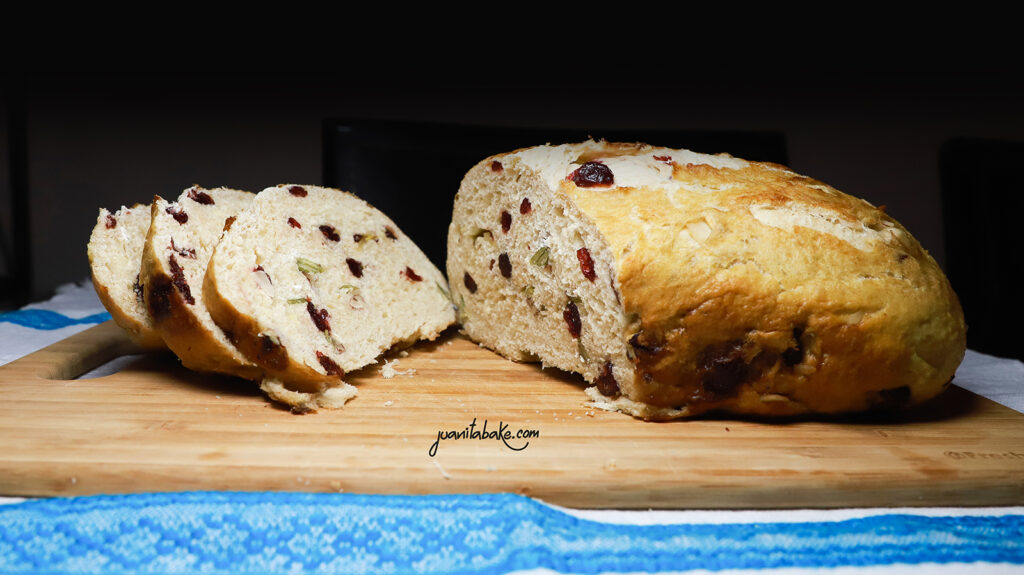 Pan de arándanos con granos